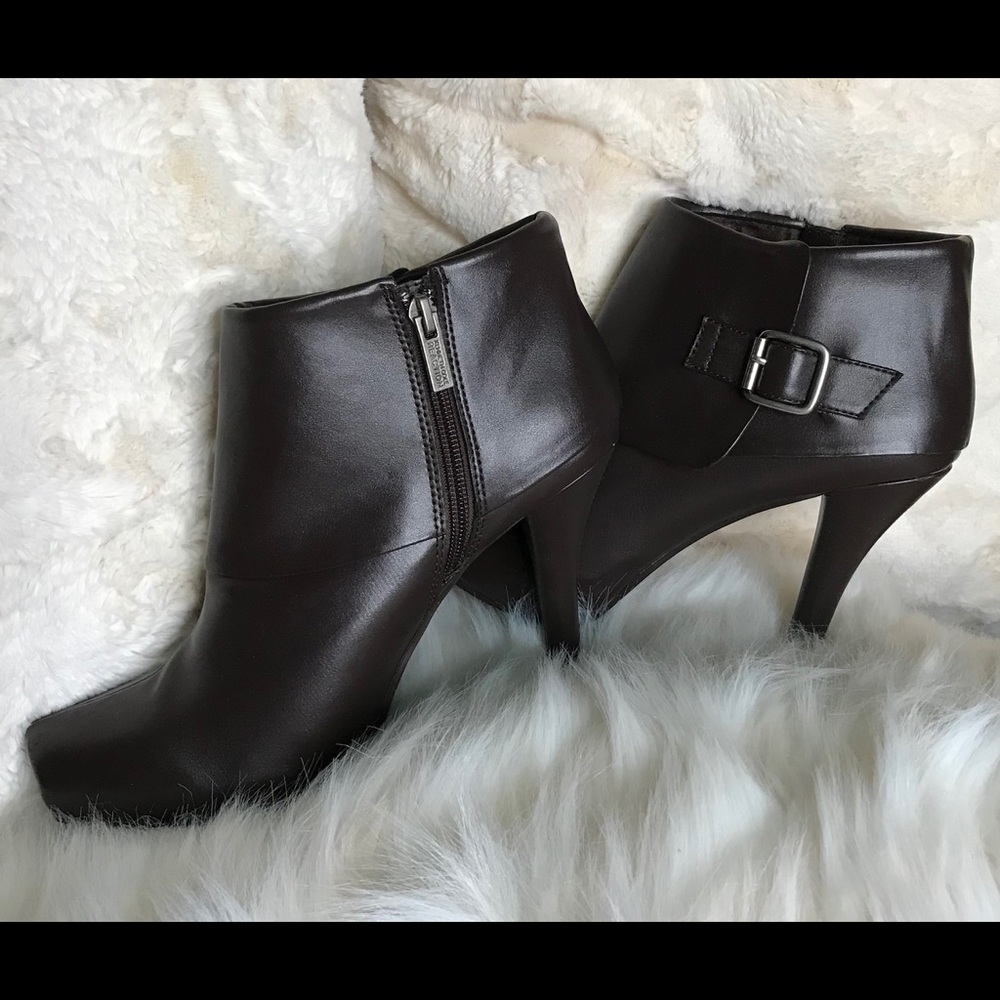 🎉KENNETH COLE REACTION🎉 - Picture 3 of 5